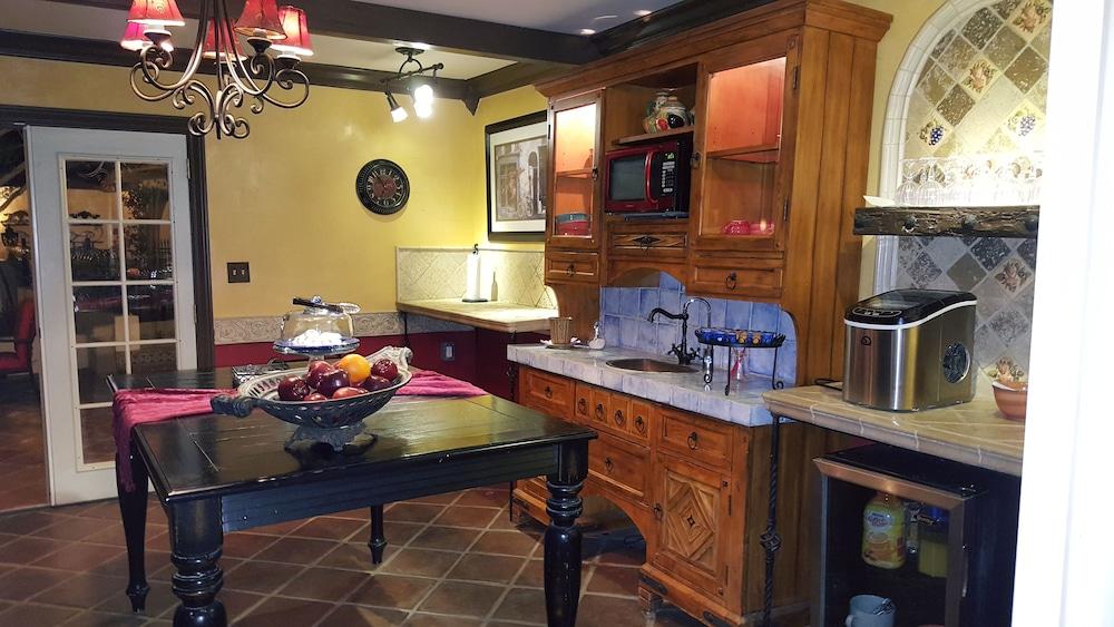 Tuscan Springs Hotel & Spa Desert Hot Springs Extérieur photo