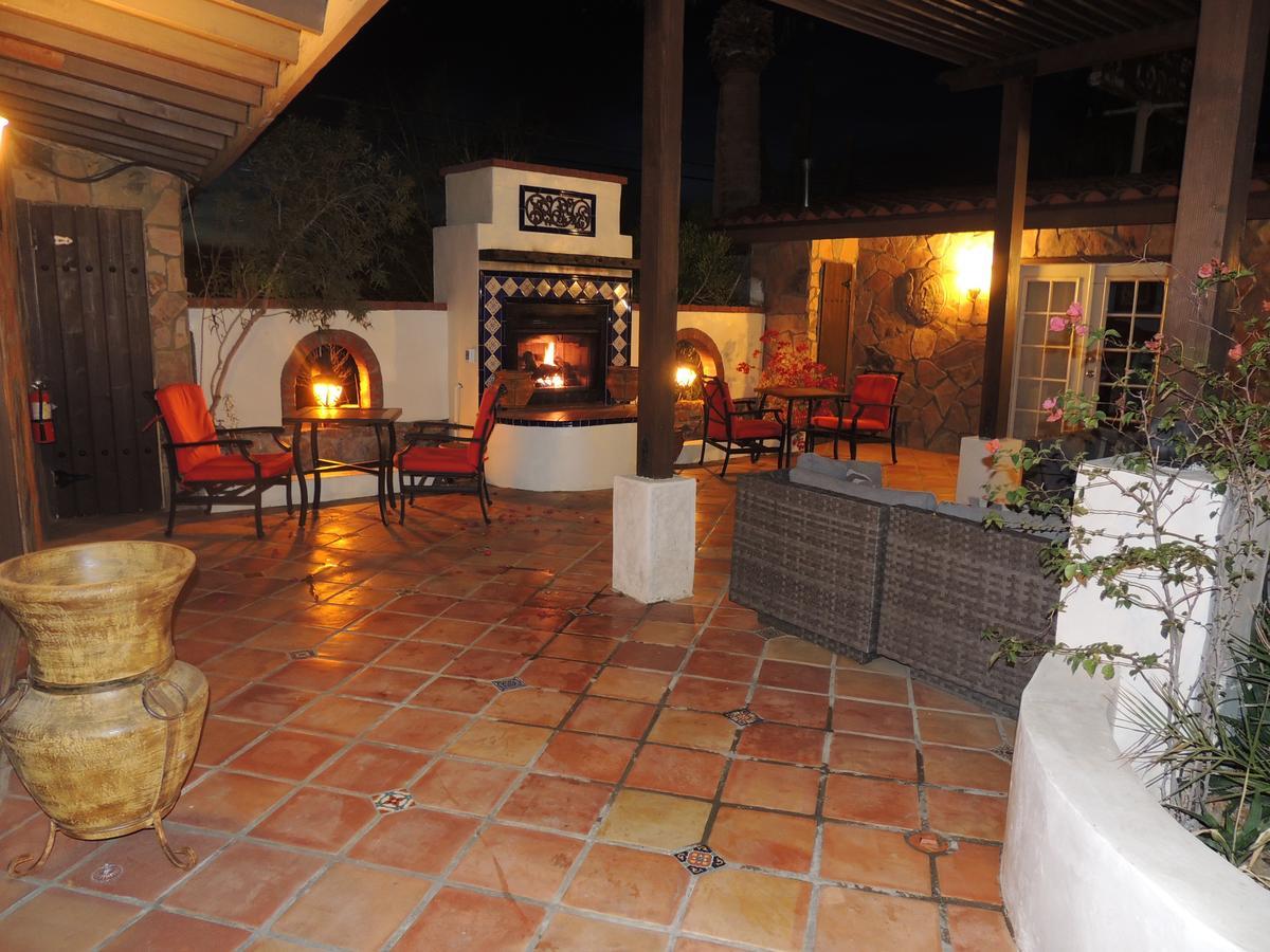 Tuscan Springs Hotel & Spa Desert Hot Springs Extérieur photo