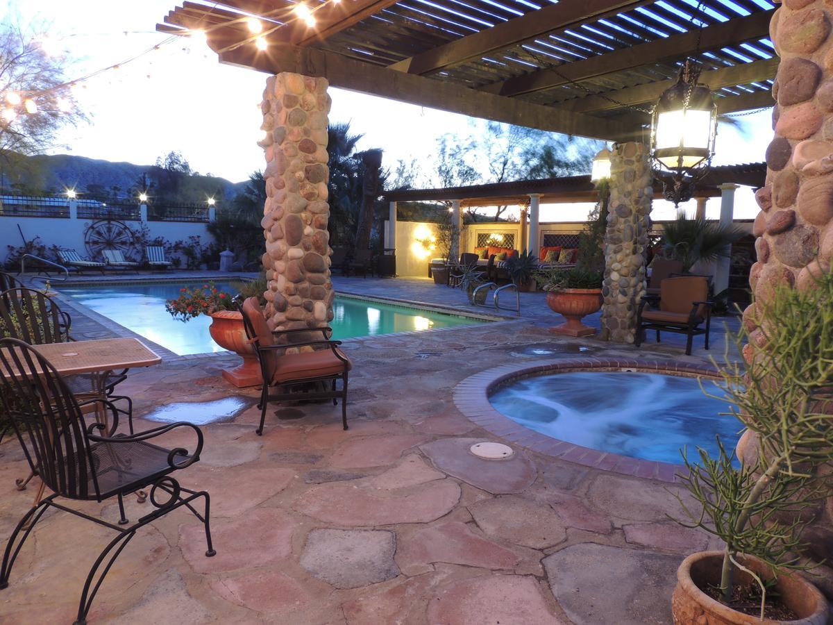 Tuscan Springs Hotel & Spa Desert Hot Springs Extérieur photo