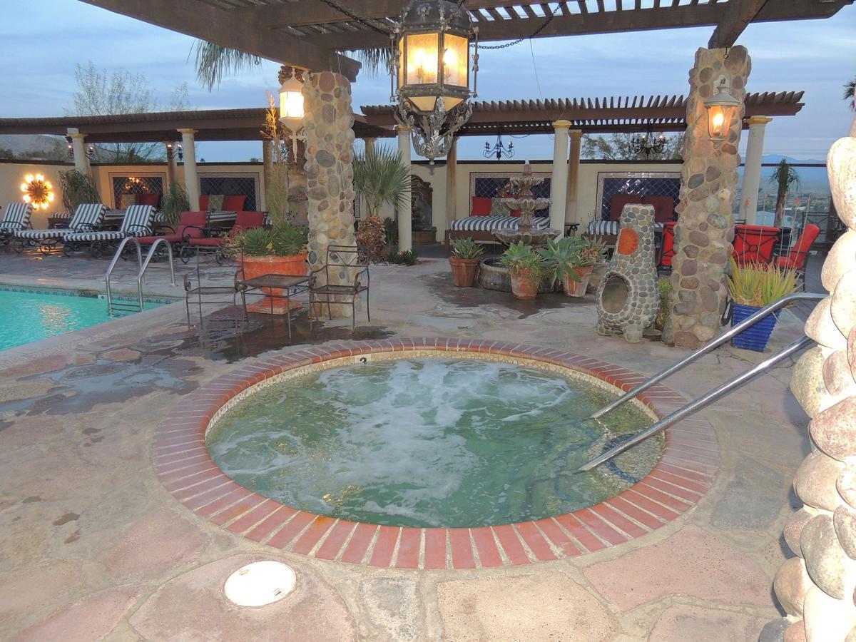 Tuscan Springs Hotel & Spa Desert Hot Springs Extérieur photo
