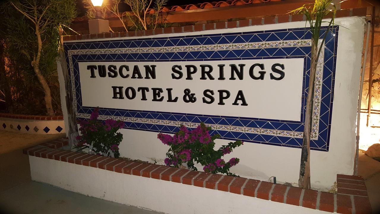 Tuscan Springs Hotel & Spa Desert Hot Springs Extérieur photo