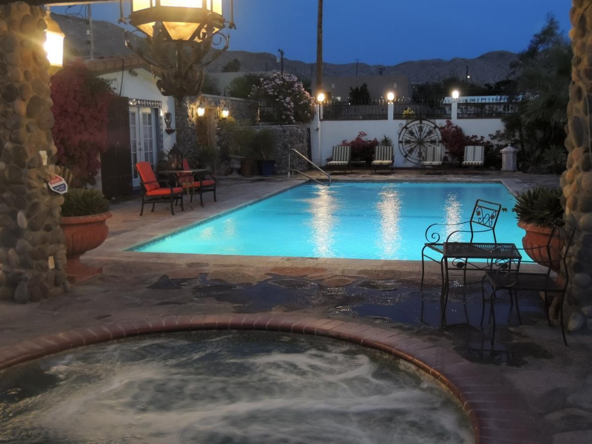 Tuscan Springs Hotel & Spa Desert Hot Springs Extérieur photo